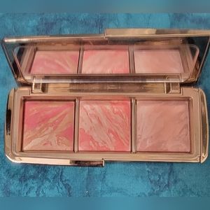 Hourglass Ambient Blush Palette